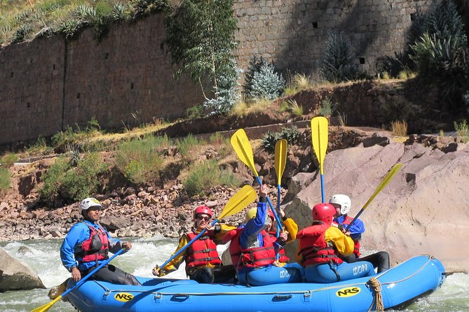 Rafting & Zip line Urubamba River 1 Day - Lunch, hot showers, and the Cusipata River Lodge