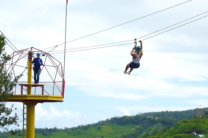 Rainforest Zipline in Foothills of the National Rainforest - What to wear, and what to leave behind
