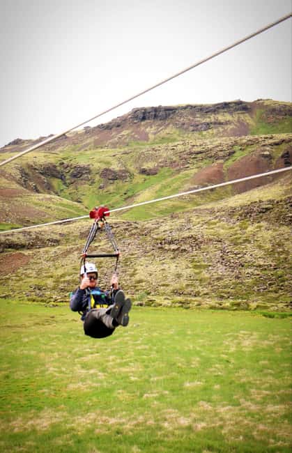 Reykjavik: Mega Zipline Adventure - The one-kilometer flight toward Reykjadalur