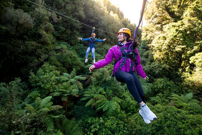 Rotorua’s Ultimate Zipline: 6 ziplines, 400 m Tandem, Cliff Walk - A small group makes the course easier to manage
