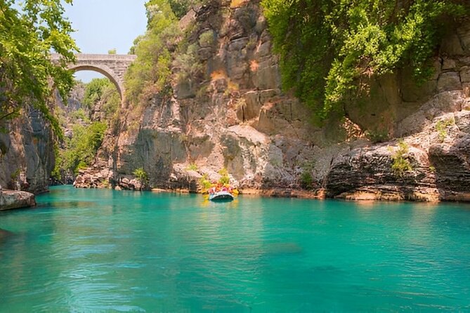 Side / Manavgat : Combo Rafting , Buggy & Jeep & Zipline(4 in 1) - The mountain setting gives the day its character