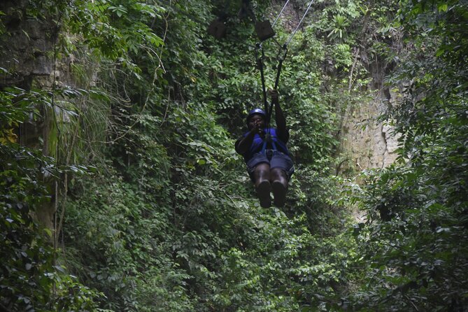 Tour to 7Waterfalls in Damajagua with Zip Line and Lunch Included - Lunch gives the price more weight