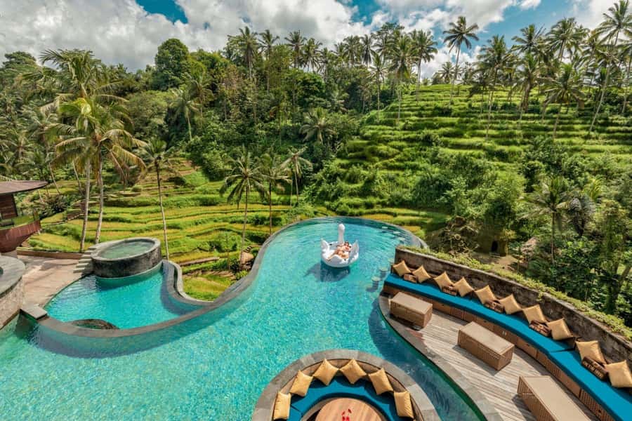 Ubud: Batur Cafe Sunrise, Zip-Line & Cretya Day Club Tour - Who will enjoy this Bali combination most?