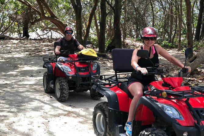 XDream Adventure: Damajagua Waterfalls, ATV, Zip Lines, Horseback Riding & Pool - A Dominican lunch that breaks up the action