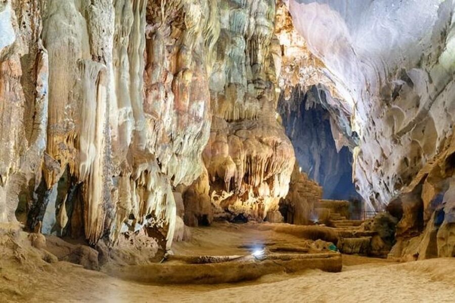 Zipline Dark Cave & Phong Nha Cave Tour : Dong Hoi/Phong Nha - The mud bath is the unusual part of the route