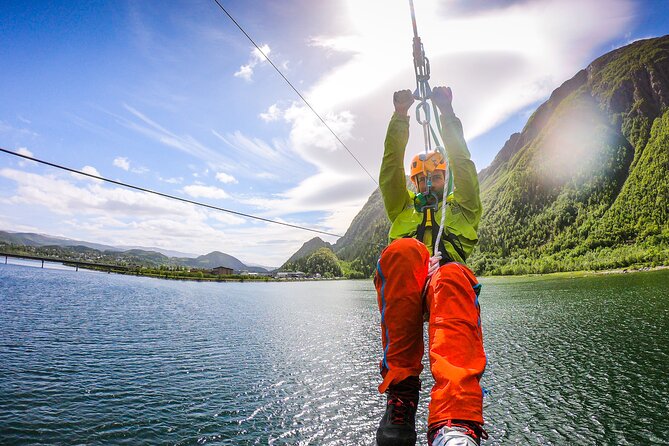 Zipline Experience in Mosjøen - What happens at the launch cabin