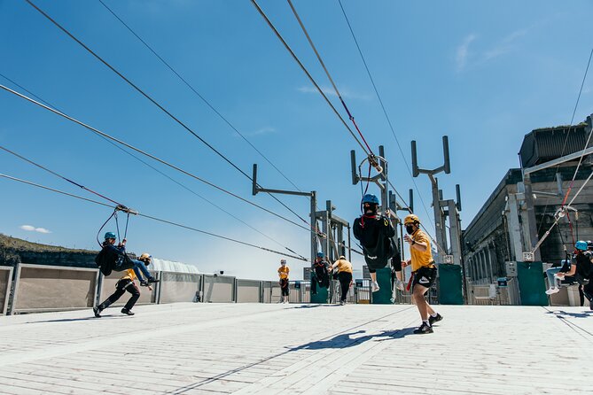 Zipline To The Falls in Niagara Falls, Canada - Timing, queues, and weather