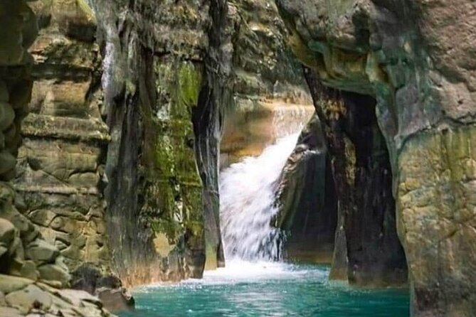 Zipline with Waterfalls and Lunch, Amber Cove and Taino Bay - Lunch at Rancho Waterfalls
